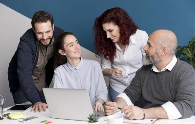 Nuestro equipo trabajando juntos